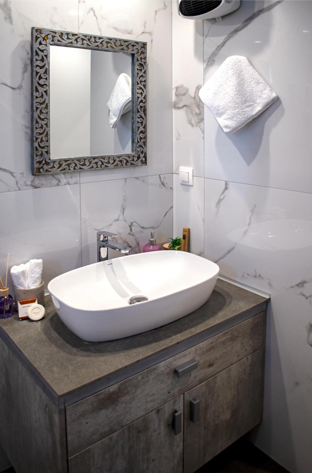 Homey Comfort Apartments Ateny Zewnętrze zdjęcie